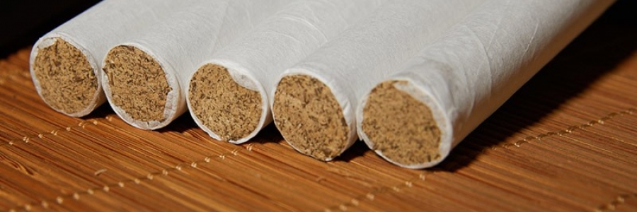 弦歌堂五年艾條，三九灸的必備武器